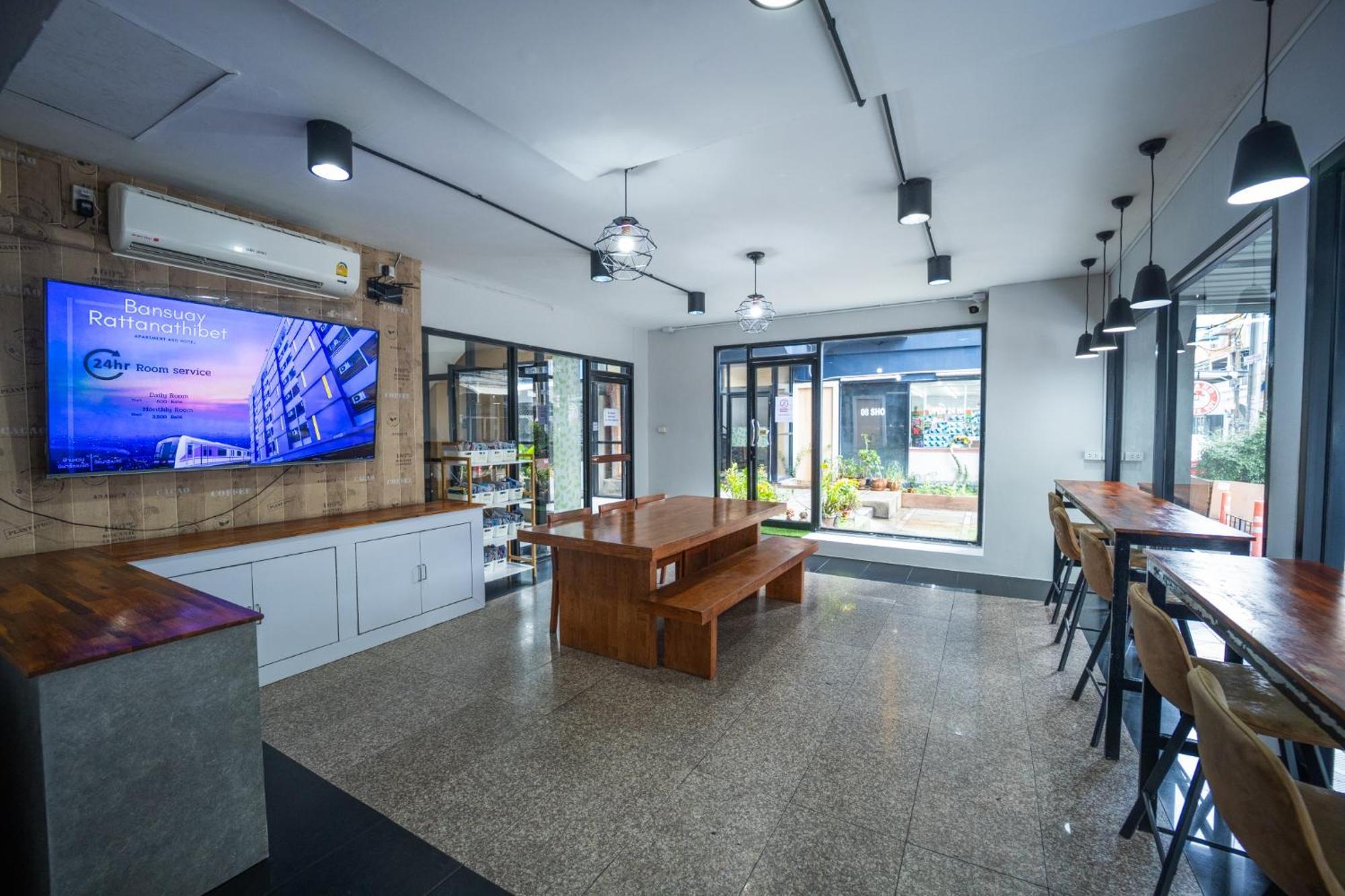 Baansuay Rattanathibet Apartment Нонтхабури Экстерьер фото